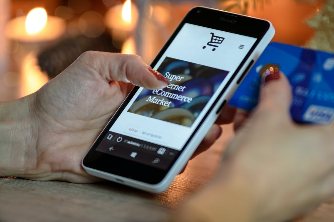 The e-commerce market allows flexible payment options